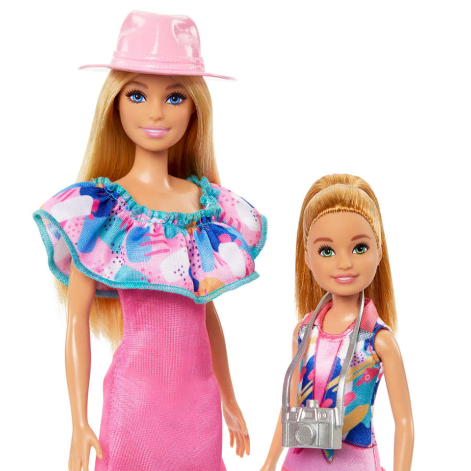 BARBIE HRM09 Ent Barbie & Stacie 2pk | Isetan KL Online Store