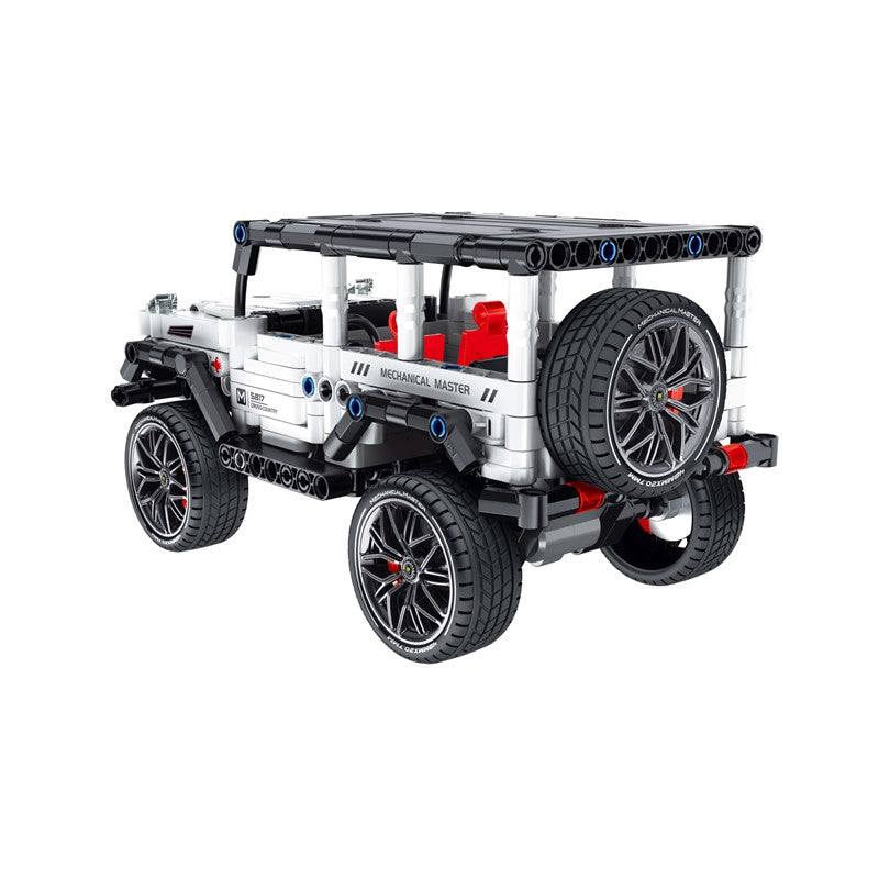 IM.MASTER Mechanical Master Block Off-Roader White Power Vehicles Brick With Pull Back Engine | Isetan KL Online Store