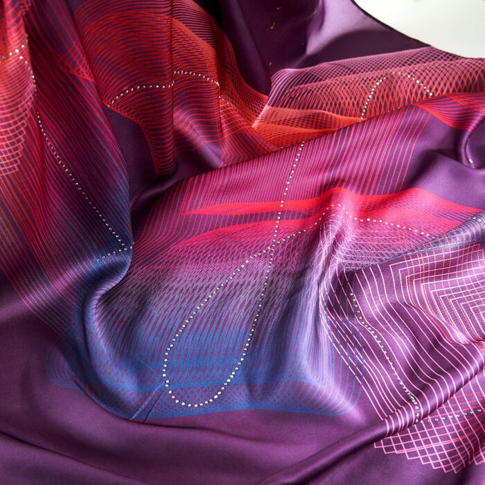 ELLE Dancing Elle Shawl (Ultra Violet) | Isetan KL Online Store