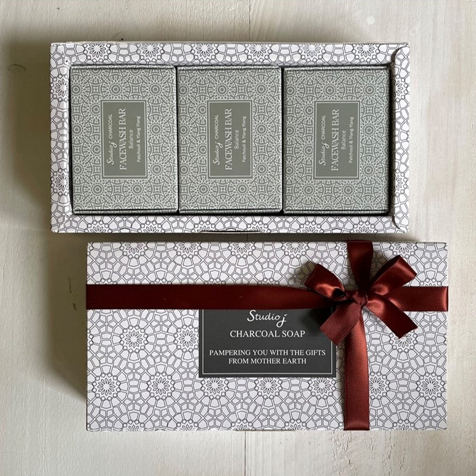 STUDIO J Gift Box : Charcoal Facewash Bar x 3 | Isetan KL Online Store